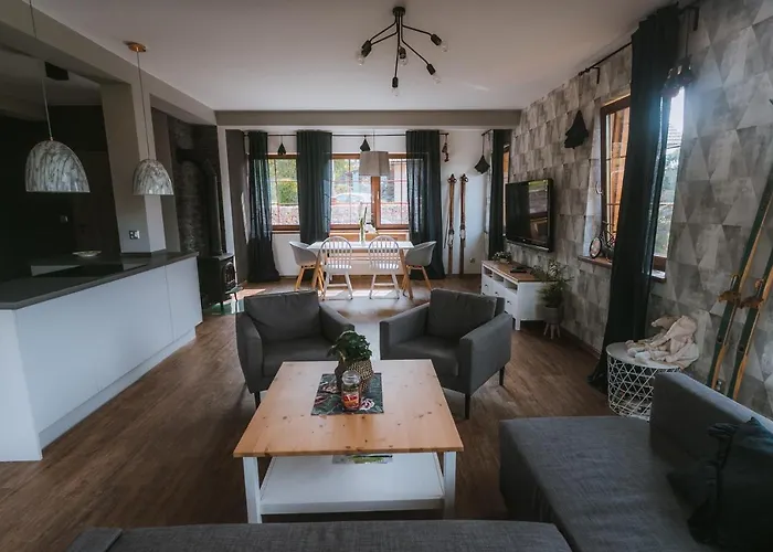 Stacja Magurka Ski&bike אכסניה *